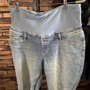 H&M Women's Light Blue Maternity Shorts